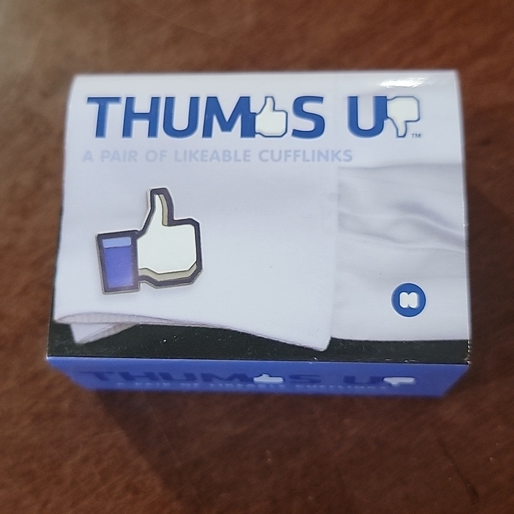 (J10) Thumbs up